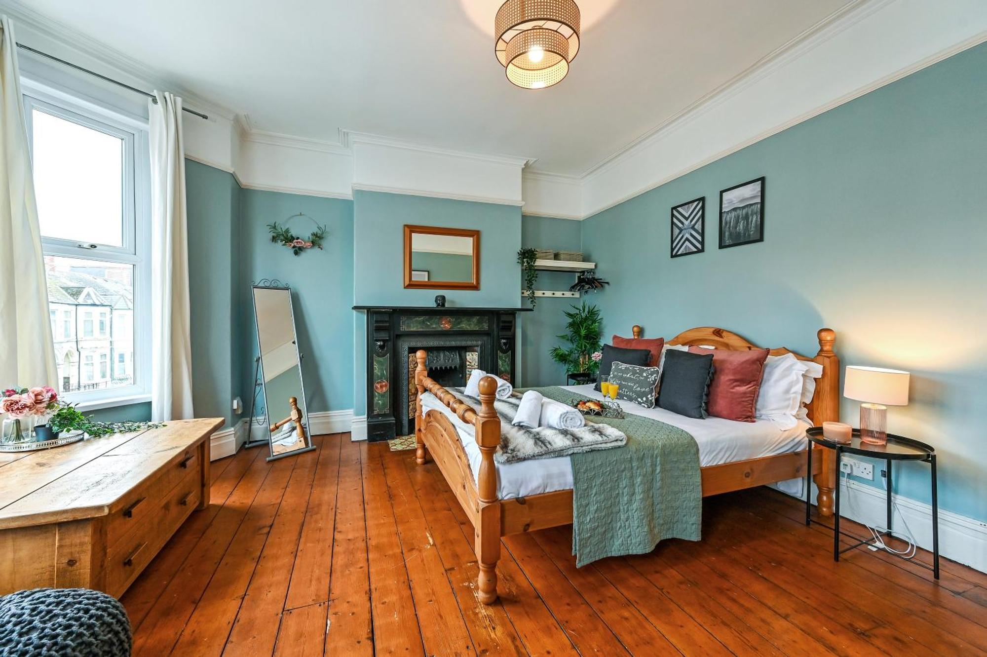 Beautiful Townhouse, Great Location - Pet Friendly Villa Cardiff Ngoại thất bức ảnh