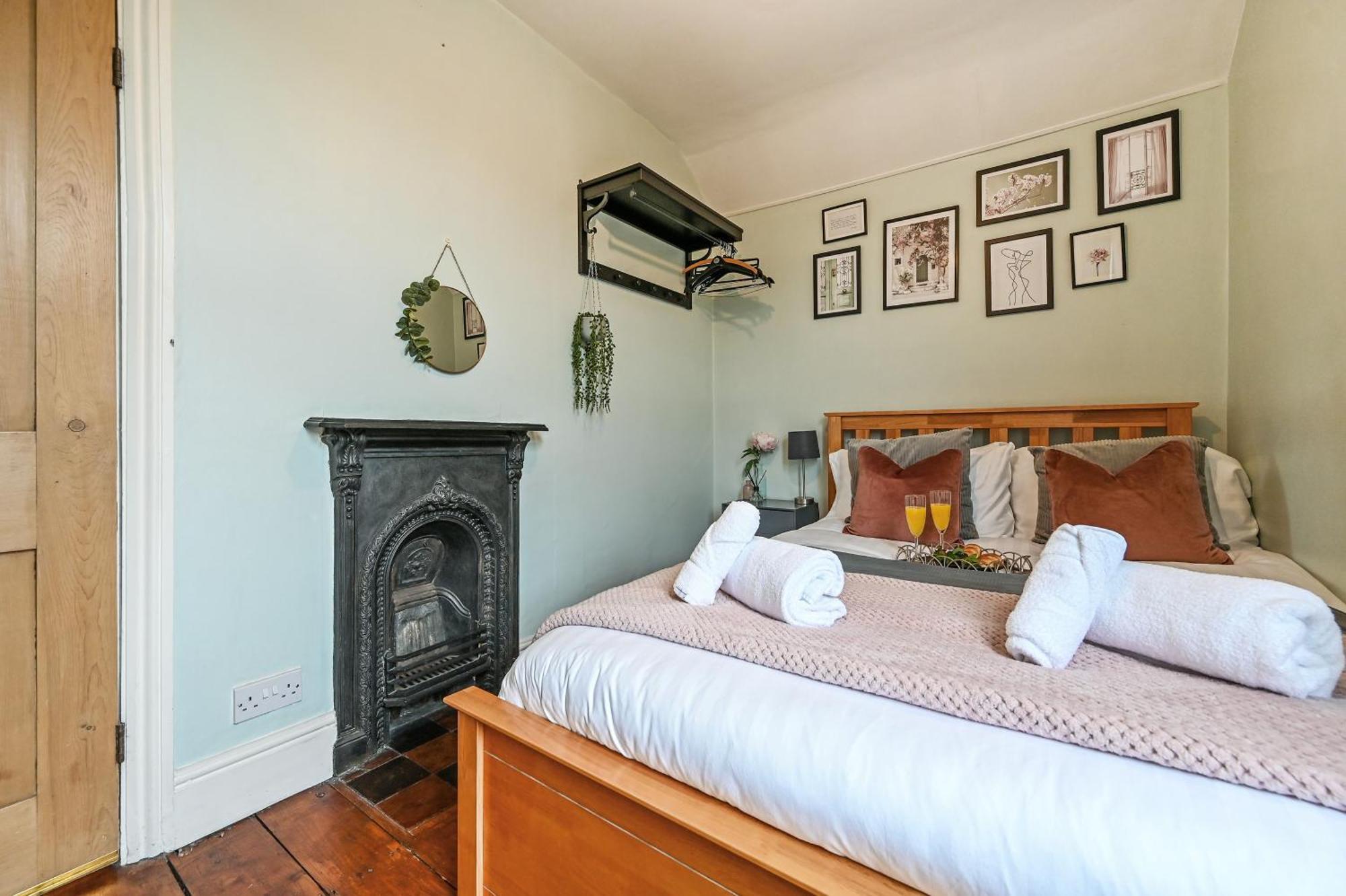 Beautiful Townhouse, Great Location - Pet Friendly Villa Cardiff Ngoại thất bức ảnh