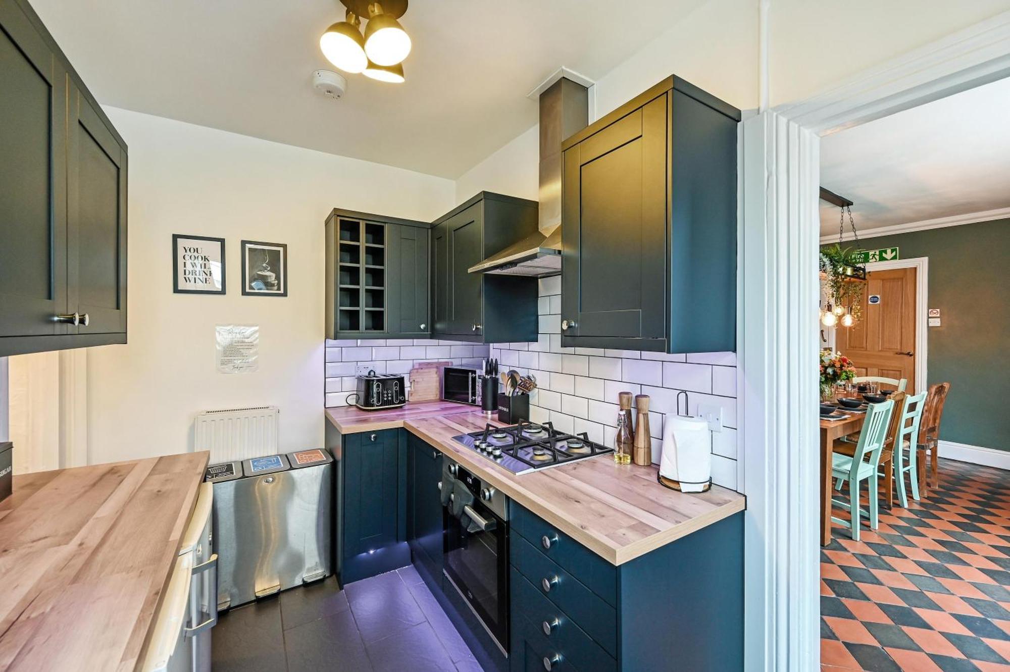 Beautiful Townhouse, Great Location - Pet Friendly Villa Cardiff Ngoại thất bức ảnh